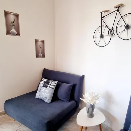 Cappuccini Appartments * 佩斯基耶拉德加达
