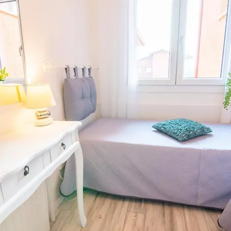 公寓 Cappuccini Appartments 佩斯基耶拉德加达